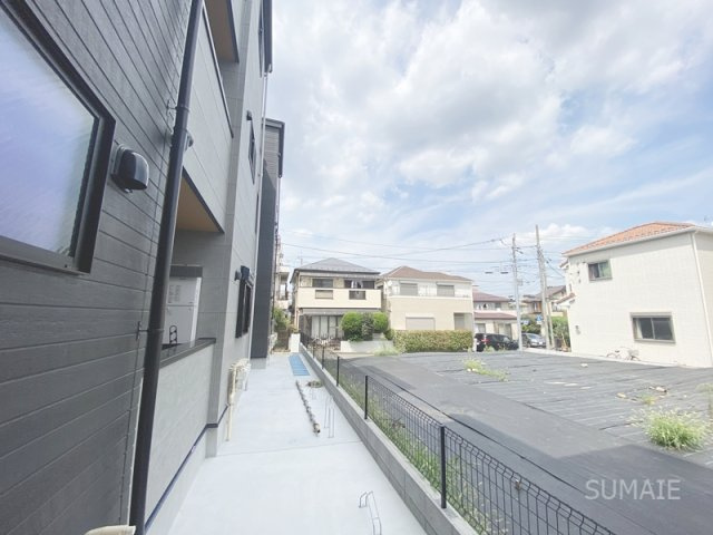 太陽と月の調和 ＬＵＮＡＲＥ元町の展望|バルコニーからの景色！
