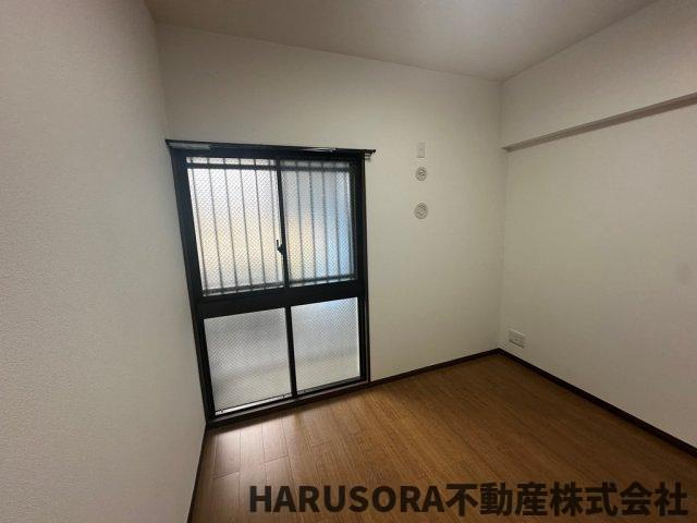 日興交野スカイマンションの洋室