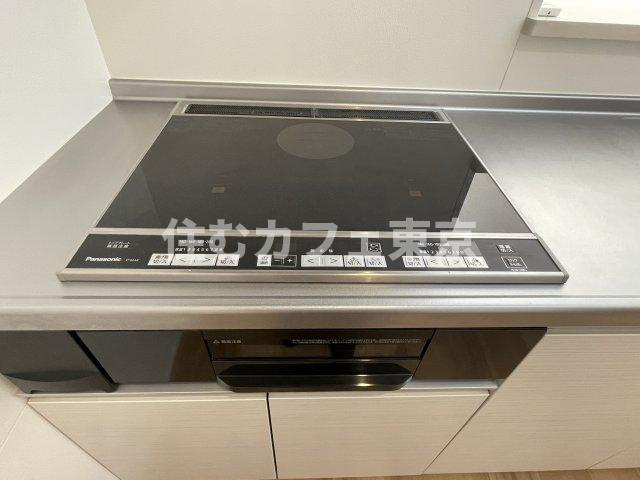 Aries国立アリエスクニタチのキッチン|３口のIHコンロです※別部屋写真