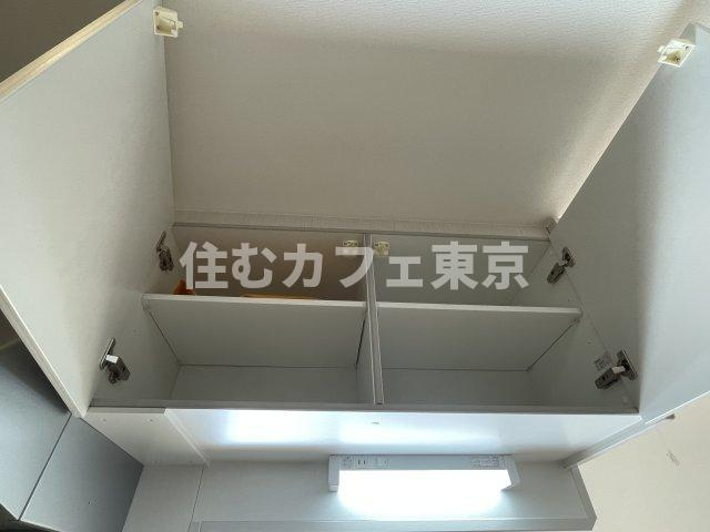 Aries国立アリエスクニタチのキッチン|キッチン上部の収納です※別部屋写真