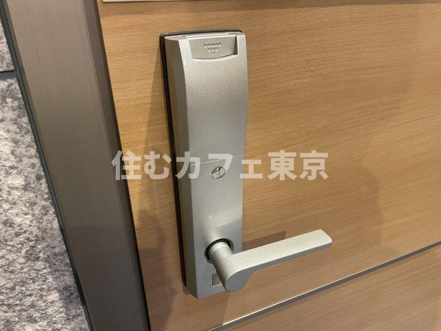 Aries国立アリエスクニタチのセキュリティ|カードキーの玄関です※別部屋写真