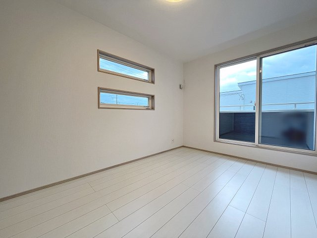 新築戸建・新築建売　西郷村小田倉字前原　小田倉小・西郷第二中の洋室|6.7帖の洋室は広々としているのでご夫婦の主寝室としておすすめです！