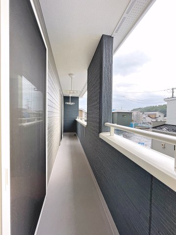 新築戸建・新築建売　西郷村小田倉字前原　小田倉小・西郷第二中のバルコニー|インナーバルコニーなので急な天候不良でも安心です！