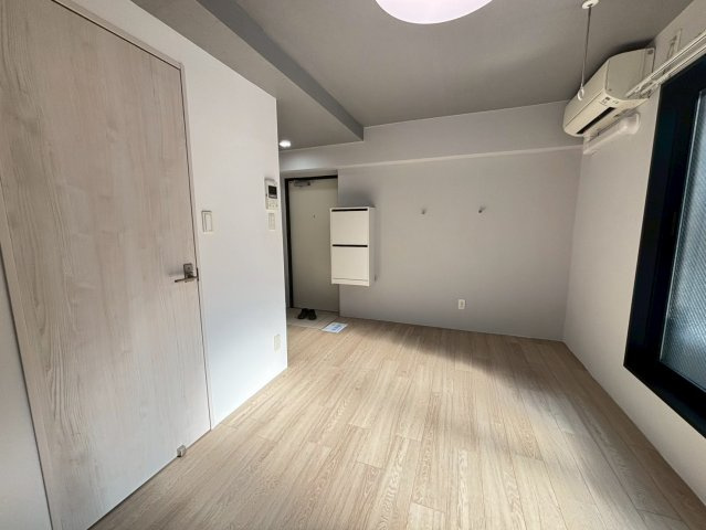 新宿区山吹町の賃貸マンションの居間・リビング