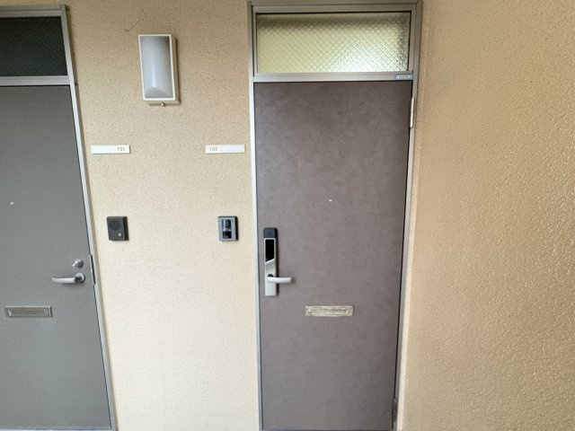 ＢＡＵＨＡＵＳ・Ｆのエントランス