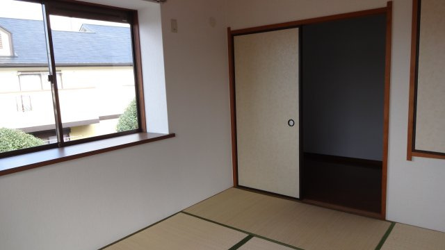 那珂川市松木１丁目のアパートの収納
