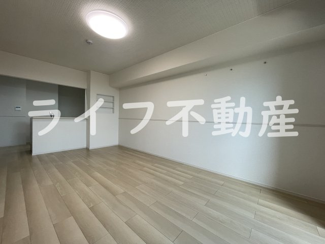 アット楠根の洋室|個人の部屋や寝室として使える洋室です