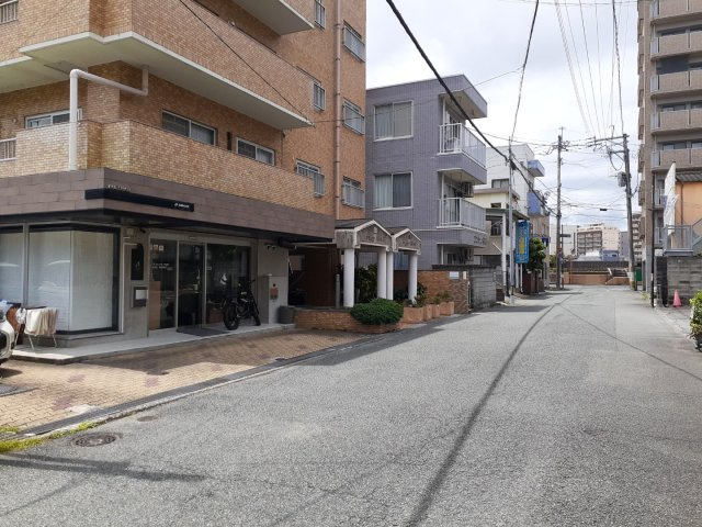 グランピアリバーサイドの周辺