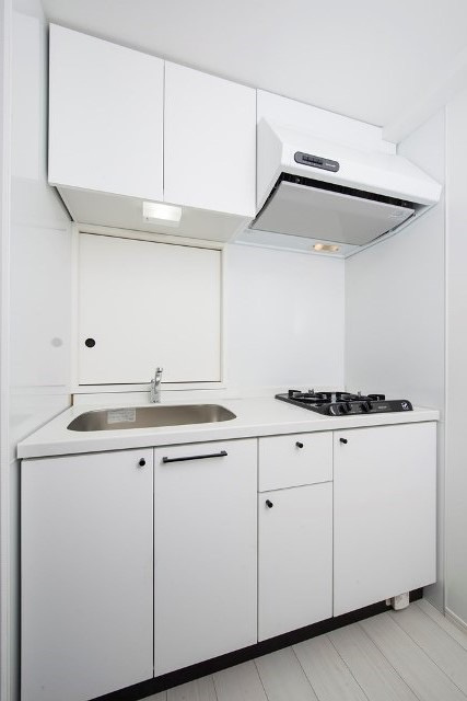 新品家具付きマンション博多駅前3(KaGood福岡)のキッチン