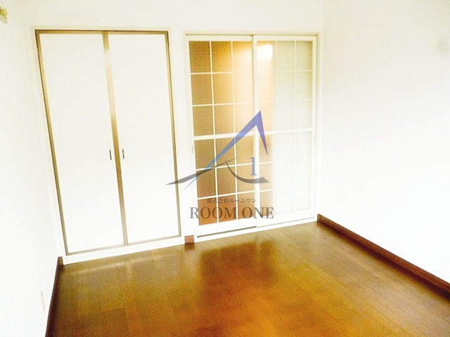 日昭ハイツの居間・リビング|洋室のお部屋です。