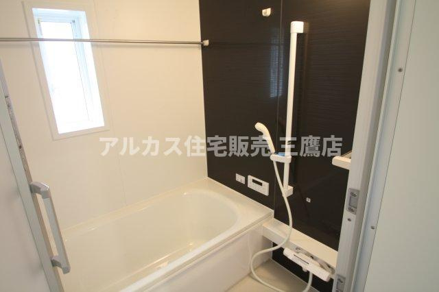 南武線 西府駅 8分 新築戸建 府中市本宿町1丁目の浴室