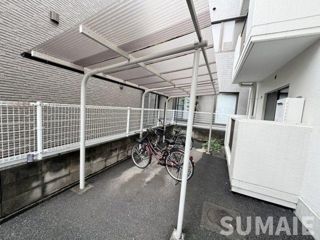 ベルヴィーユの設備|駐輪場☆彡