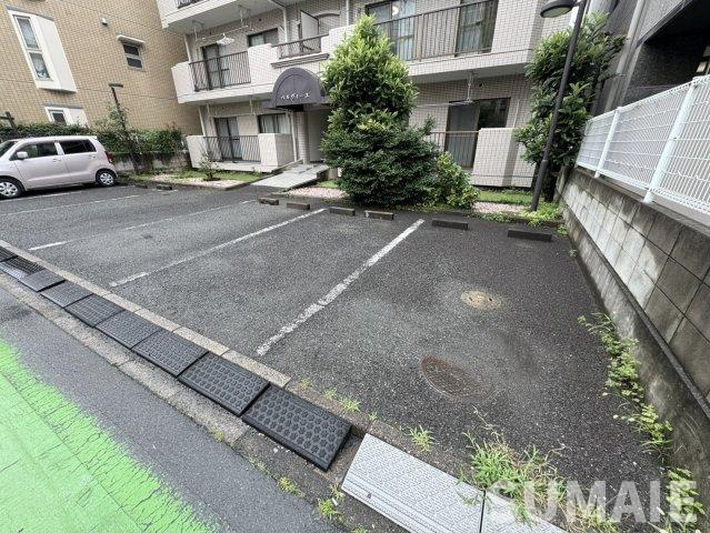 ベルヴィーユの駐車場|駐車場☆彡