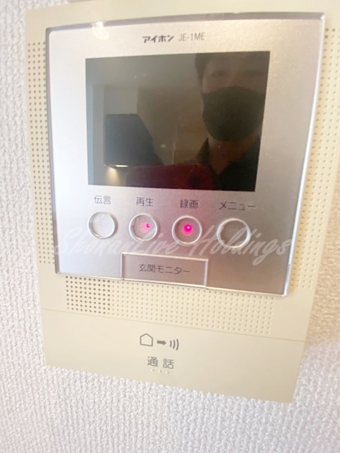 藤沢市鵠沼桜が岡１丁目のアパートのセキュリティ|モニタ付きインターホンで安心♪