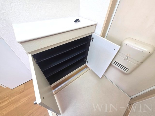 シティハイツ緑ヶ丘の玄関|イメージ（同建物内別部屋の写真です）