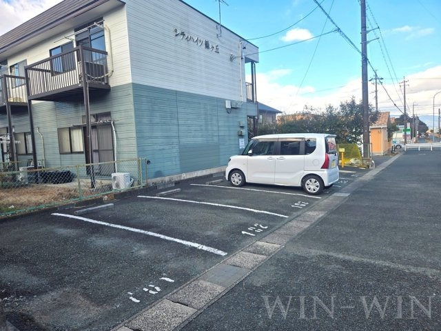 シティハイツ緑ヶ丘の駐車場