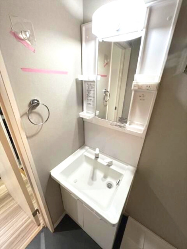和光市白子２丁目のアパートの洗面所