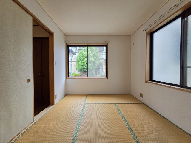 川崎市麻生区片平５丁目の一戸建ての和室