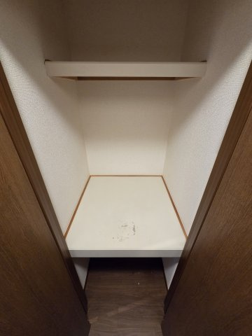 川崎市麻生区片平５丁目の一戸建ての収納