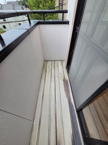川崎市麻生区片平５丁目の一戸建てのバルコニー