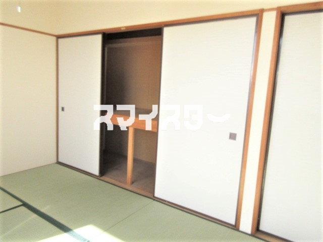 八王子市川口町のアパートの収納