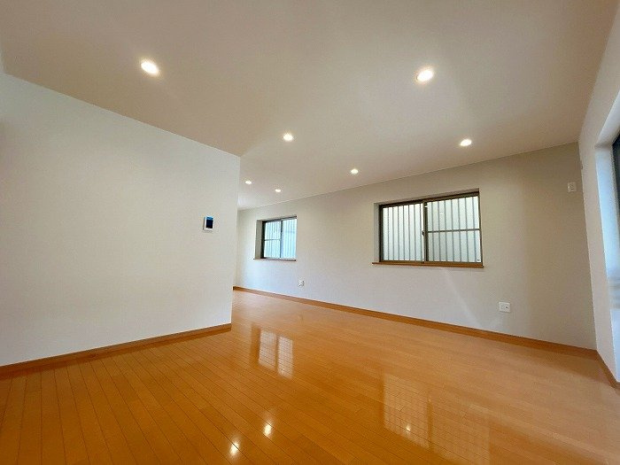 リフォーム　中古戸建　一宮市大和町馬引　平成21年築の居間・リビング