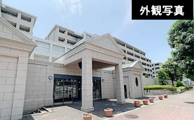 【外観】 | ジークレフ西宮武庫川館 オリーブ館 | 緑豊かな武庫川河川敷まで徒歩2分