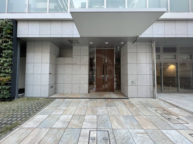アンビエンテ四ツ橋のエントランス|アンビエンテ四ツ橋　エントランス