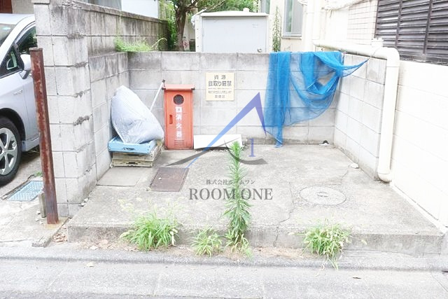 プライムハイツのその他共用部分|敷地内ゴミ置き場です。