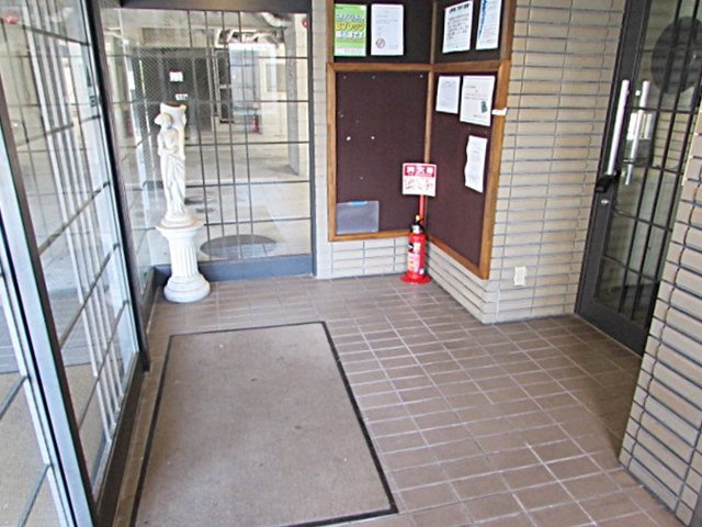 シティポイントのロビー|ゆとりのあるロビーです