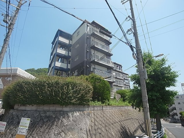 ユメノサニーハイツの外観|閑静な住環境の人気のリノベーションマンション