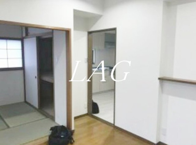 【居間・リビング】 | グリーンコート | 洋室のお部屋です。