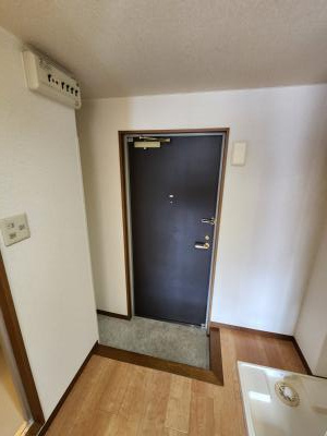 CASA井の玄関