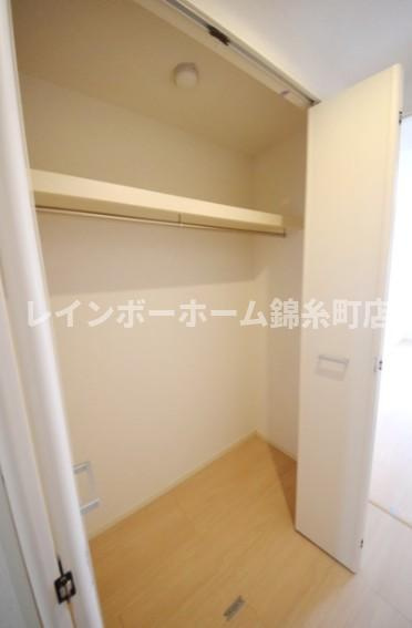グランドアプティーの収納