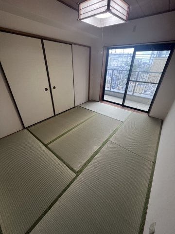 ルグラン前島の和室