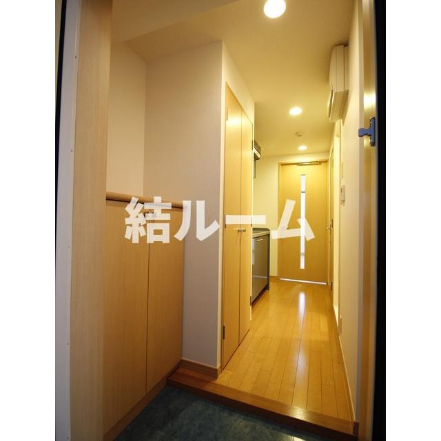 文京区関口１丁目の賃貸マンションの玄関