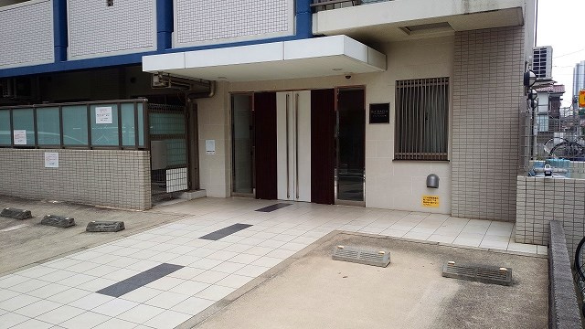 【エントランス】リクレイシア八丁畷