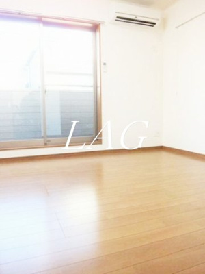 【居間・リビング】 | Ever　Forest | 洋室のお部屋です。