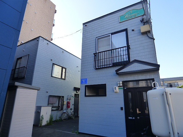 ヴィオーネ１３７（旧共栄マンション）