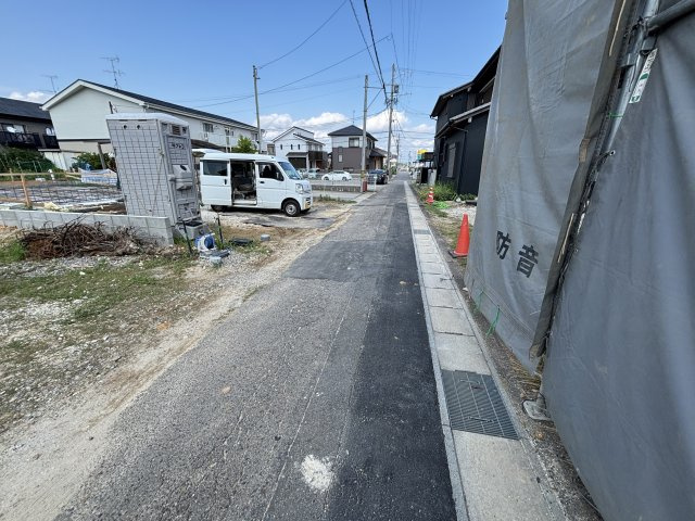 知立市来迎寺町古城43番4、43番12、43番24他『仲介手数料無料』新築一戸建て・建売の前面道路含む現地写真