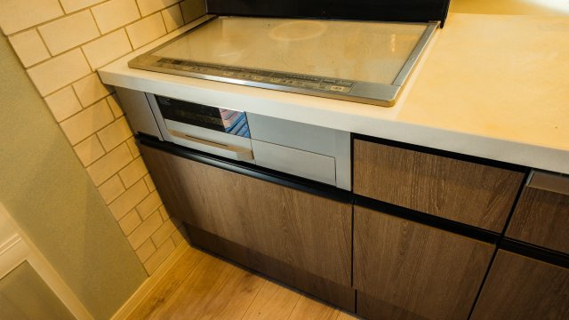 2018年築　ロゴスホーム施工　デザイナーズ戸建のキッチン
