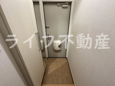ジェルメ・コリーヌⅢの玄関
