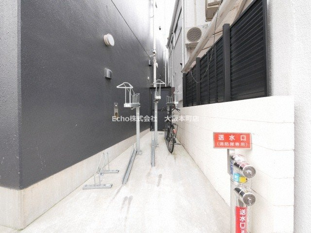 パーフェクトライフ九条の駐車場