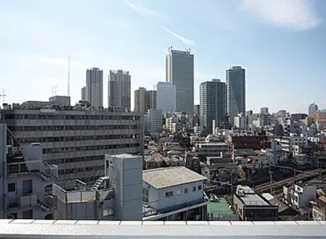 ガーラ・ステージ大塚駅前のバルコニー