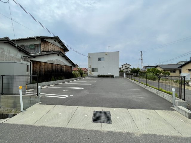 ミシェルの駐車場