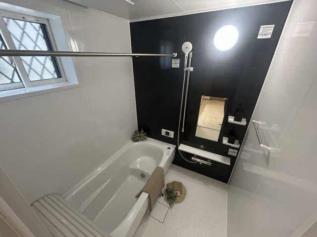 千葉市若葉区加曽利町の浴室