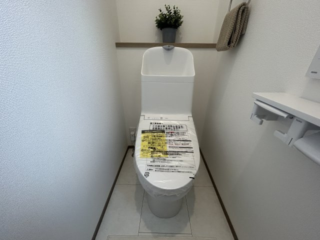 千葉市若葉区加曽利町のトイレ