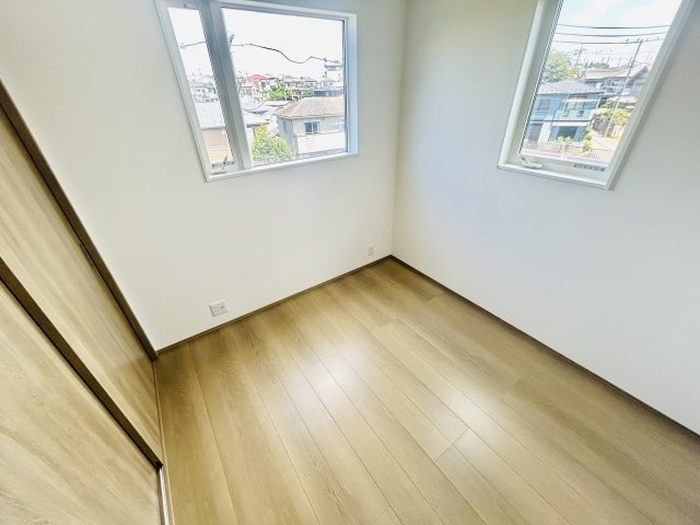 千葉市若葉区加曽利町の洋室