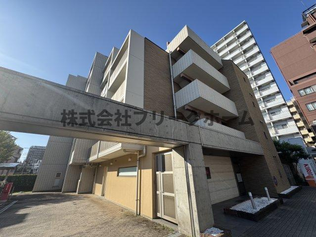 ドゥーエ武蔵小金井の外観