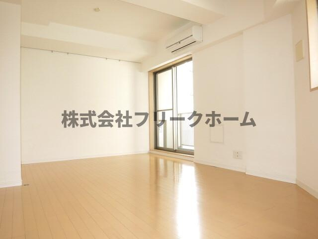 ドゥーエ武蔵小金井の居間・リビング